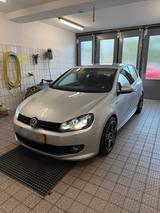 Volkswagen VW Golf 6 R-Line 1.4 TSI (160 PS)  Gepfle... - Volkswagen Golf: Tsi 160 Ps
