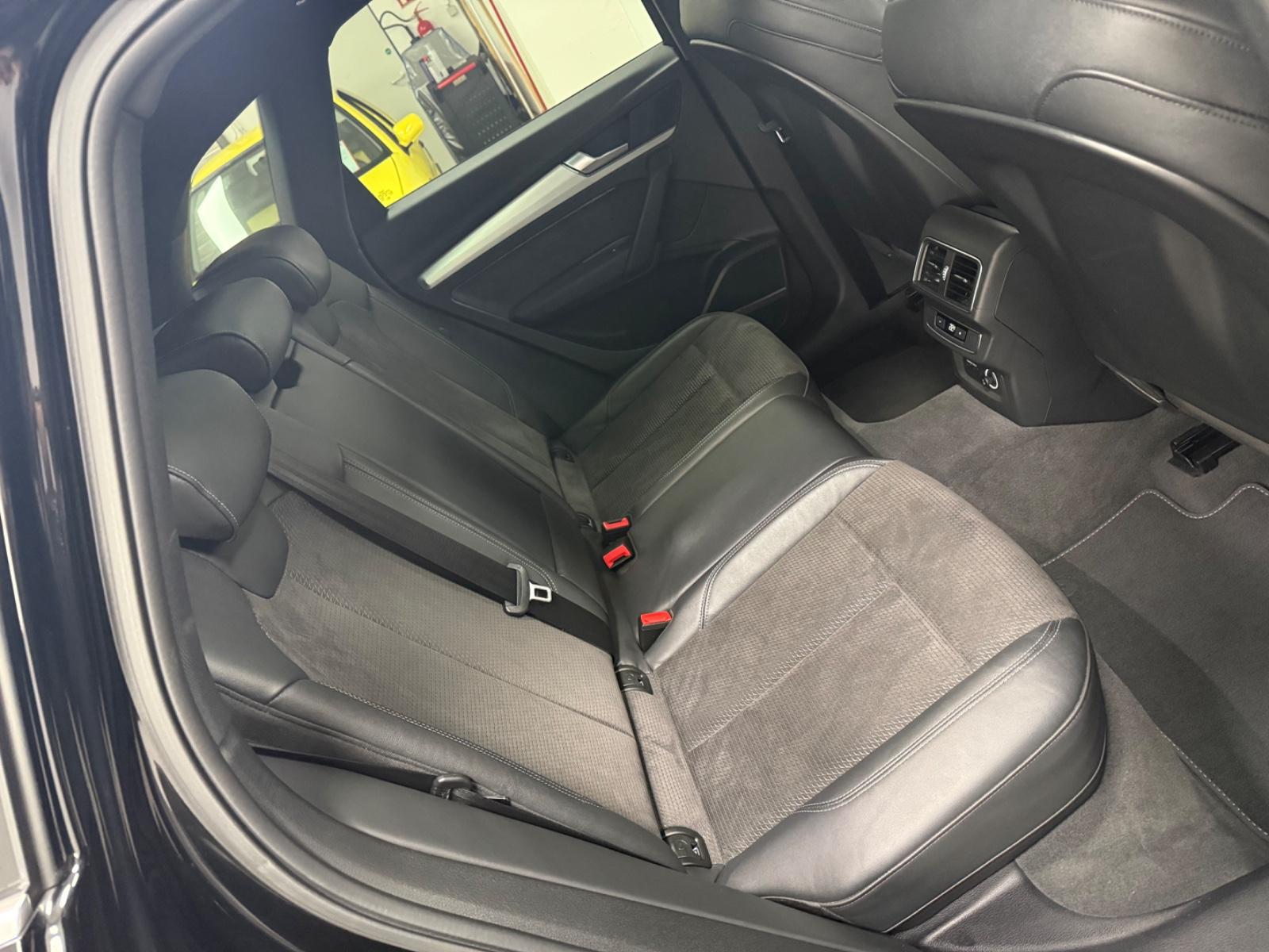 Audi Q5 45 TFSI quattro sport*S-LINE*PANO*STHZG*AHK*