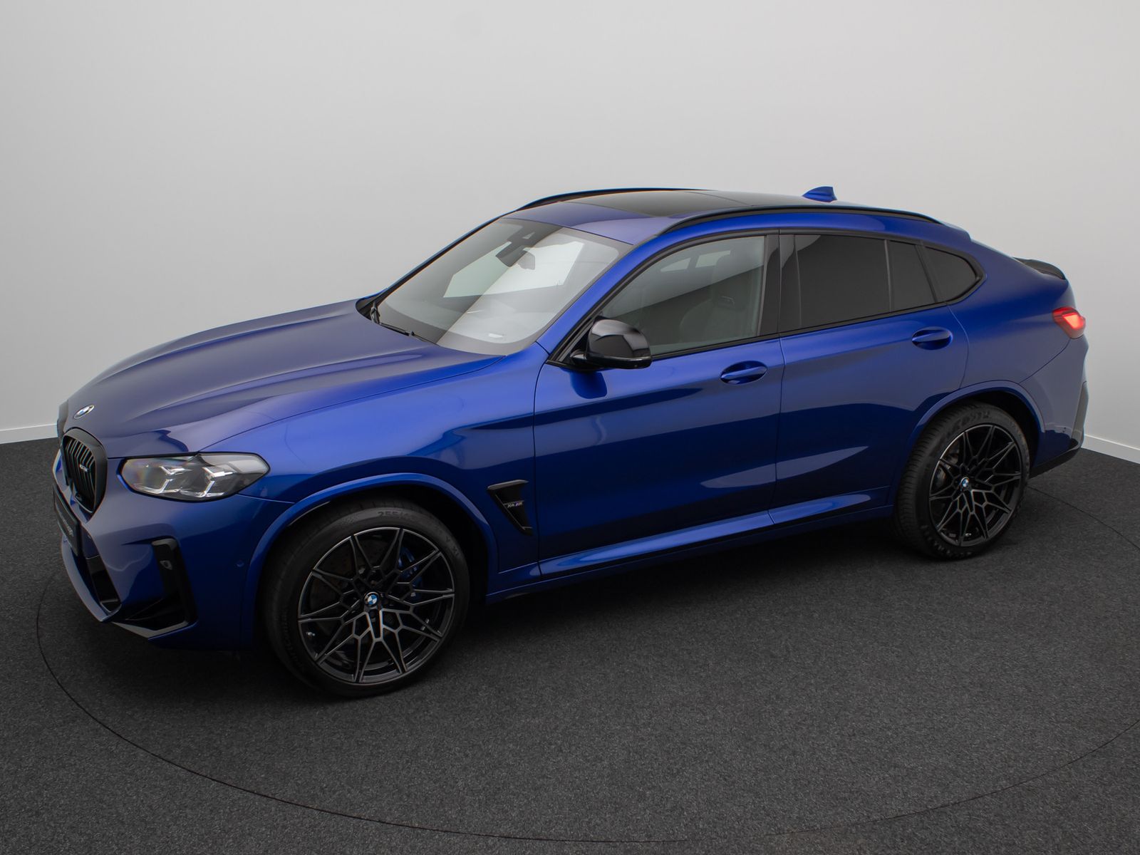 Fahrzeugabbildung BMW X4 M Competiton Panorama 360&deg;HUD DAB H/K 21Zoll