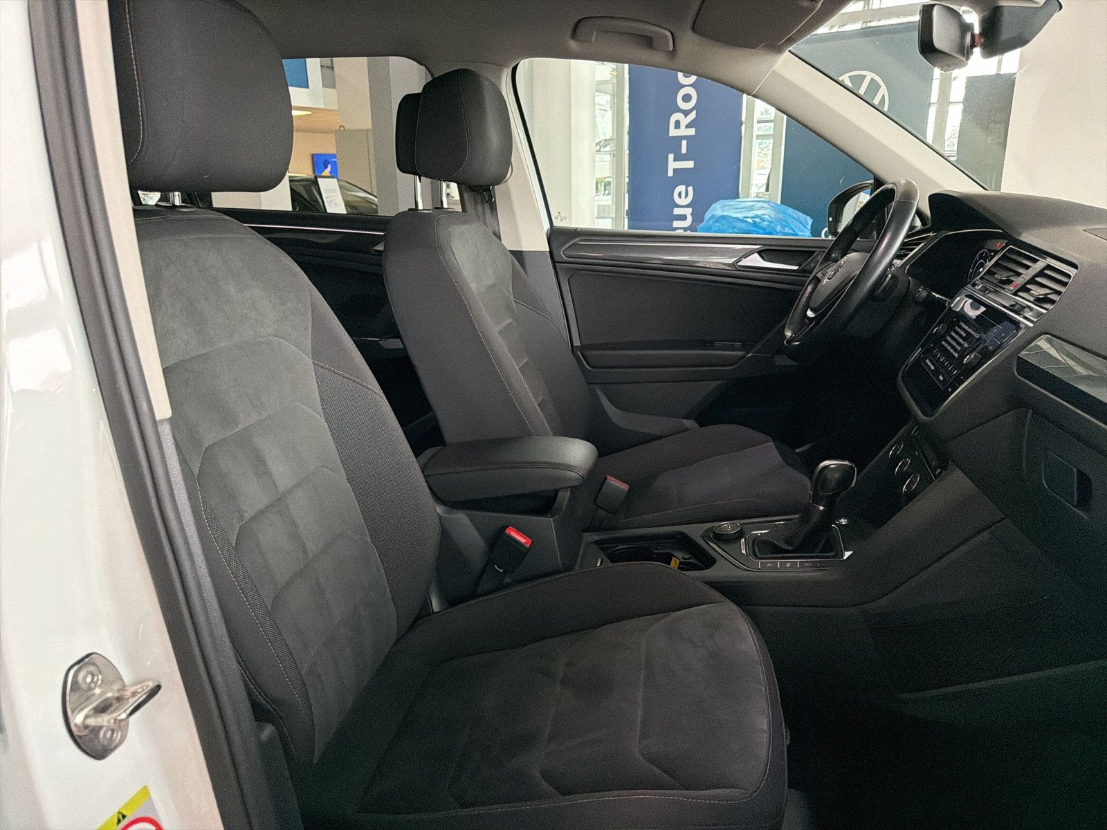 Tiguan Allspace R-Line TDi DSG 4M Navi LED Kam H
