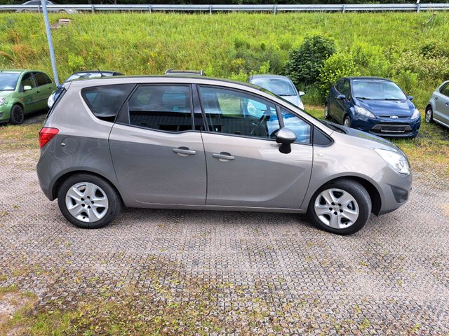 Opel Meriva B Design Edition Klima M+S Scheckheft