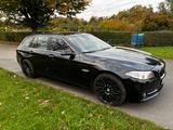 BMW 535d xDrive Touring A Luxury Line Luxury Line - BMW 535 Gebrauchtwagen in Mülheim (Ruhr)