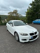 BMW 318i E92 M Paket - BMW 318: Coupe, 318i