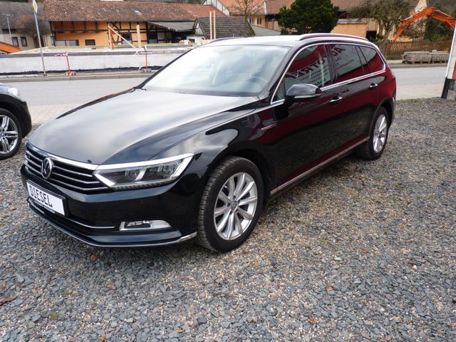 Volkswagen Passat Variant Highline 4Motion-Standh.Funk-PDC