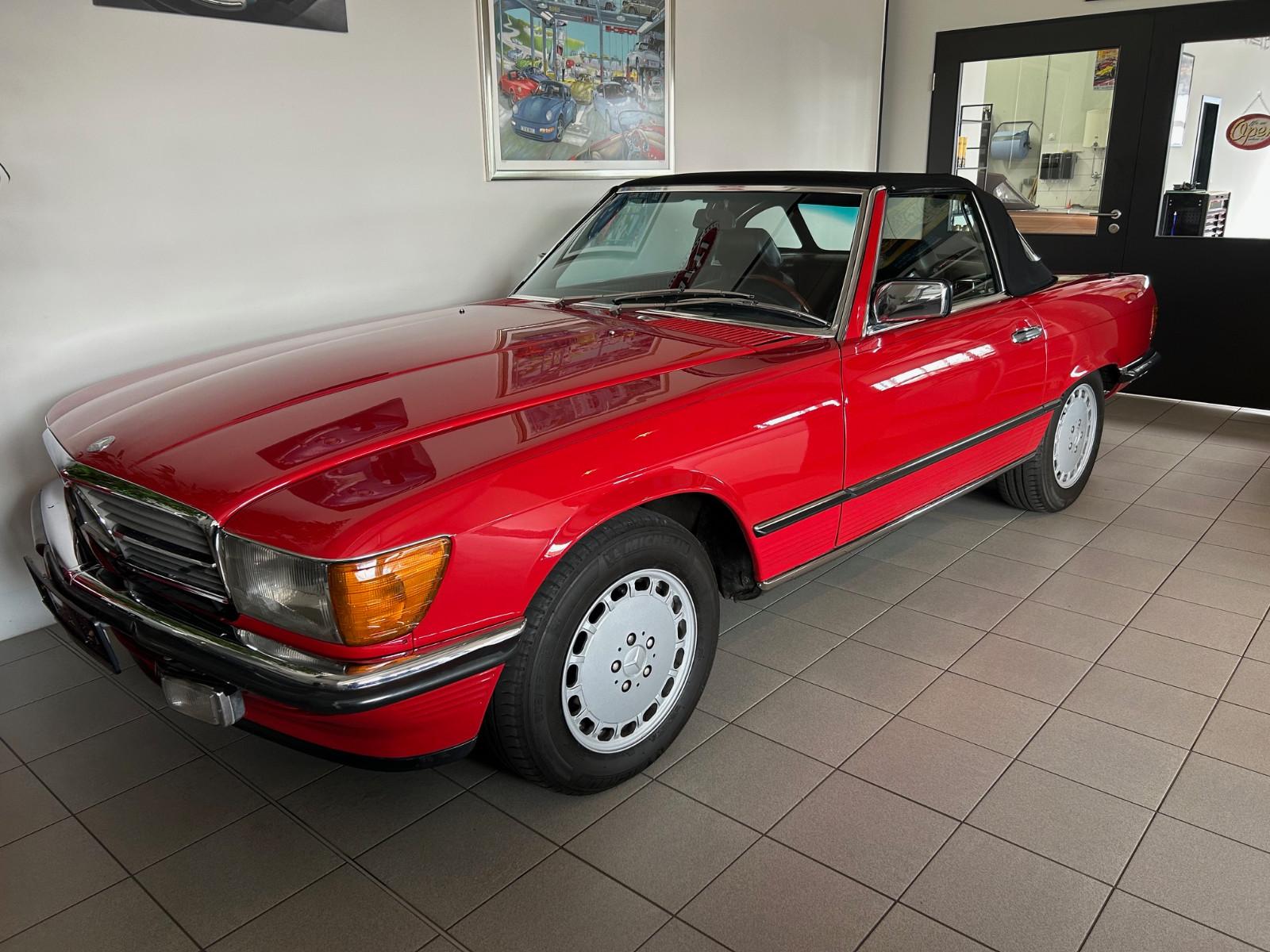 Mercedes-Benz SL 300