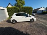 Toyota Yaris 1,5-l-VVT-i Hybrid - - Toyota Yaris in Duisburg