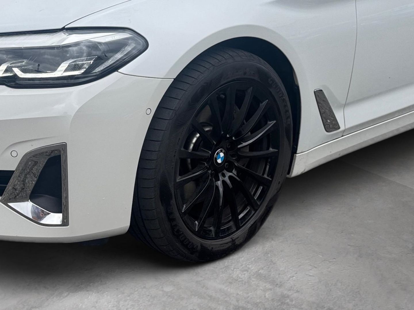 BMW 530 d xDrive Luxury Line Touring Panorama Park-A foto 8