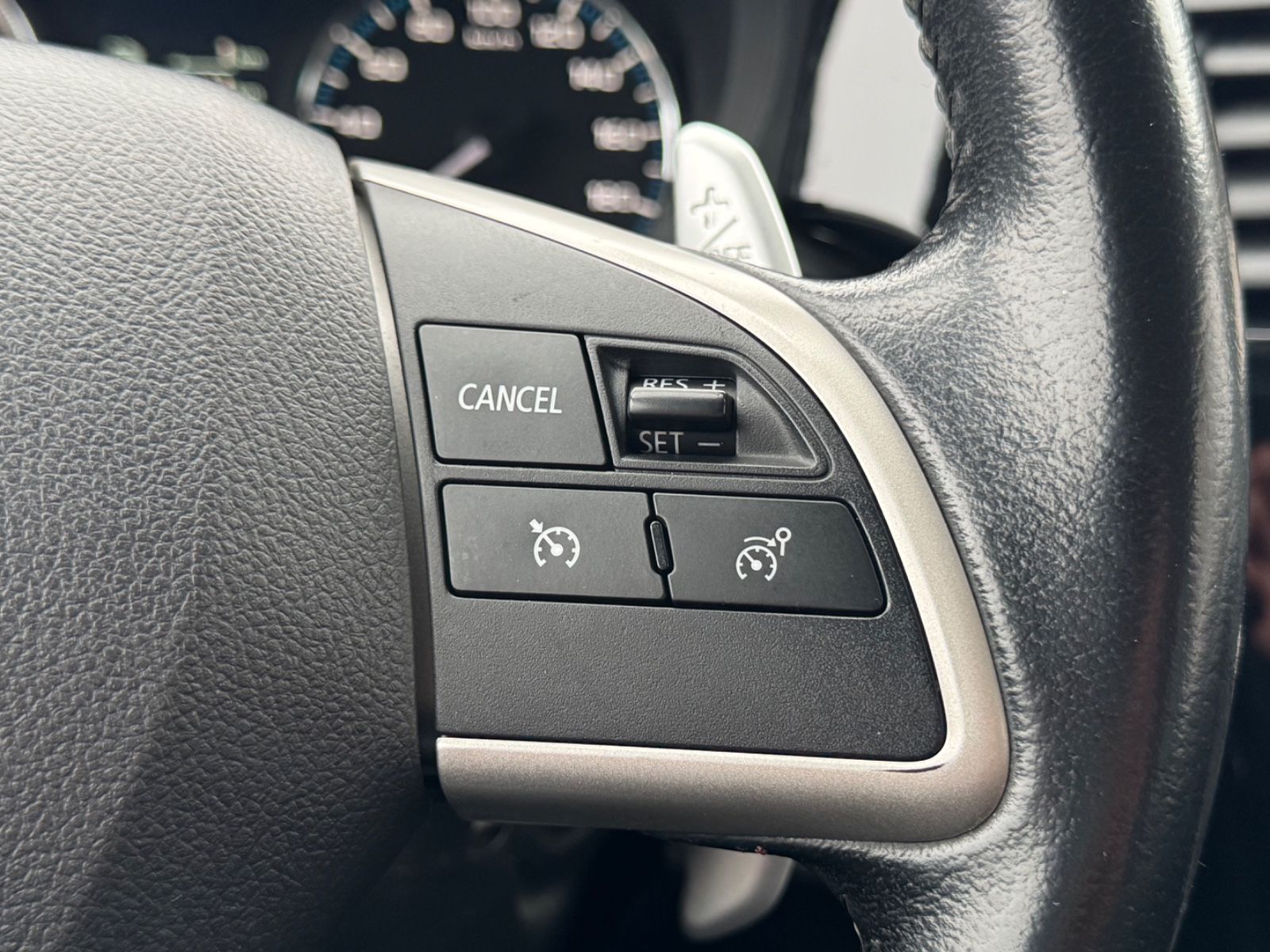 Outlander *Temp*ECO*Hybrid*Navi*2-Z.Klimaaut*