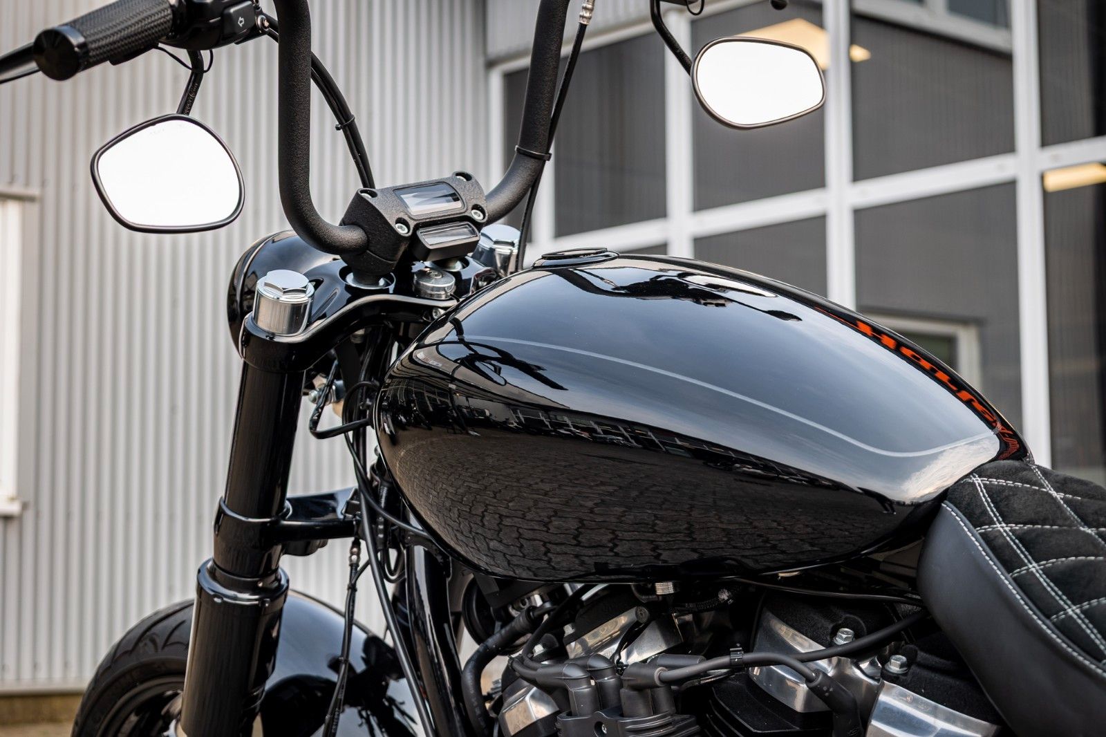 Fahrzeugabbildung Harley-Davidson FXBB STREET BOB SOFTAIL -KESSTECH BTC GANGSTER-