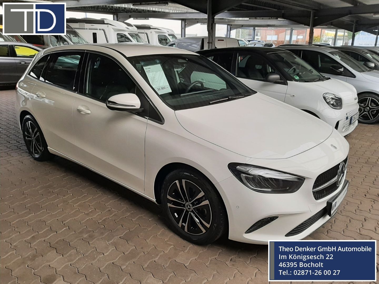 MERCEDES-BENZ B 180 Progressive Line Advanced