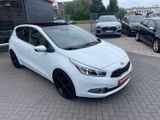 Kia cee'd Spirit / Vollausstattung / wenig Kilometer - Kia in Leipzig: Cee D