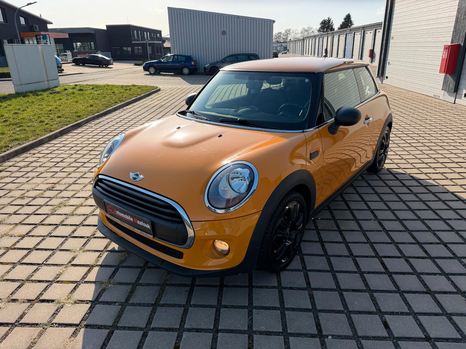 MINI ONE_FIRST Mini 3-trg. One First*NUR 74000 KM*