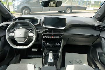 Fahrzeugabbildung Peugeot 208 GT Pack*Pano*Kamera*Navi*Service Neu