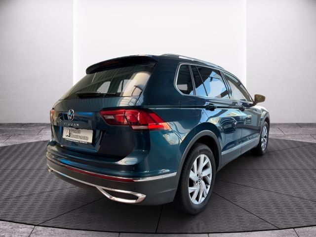Fahrzeugabbildung Volkswagen Tiguan 1.5 TSI DSG ELEGANCE AHK NAVI GJR