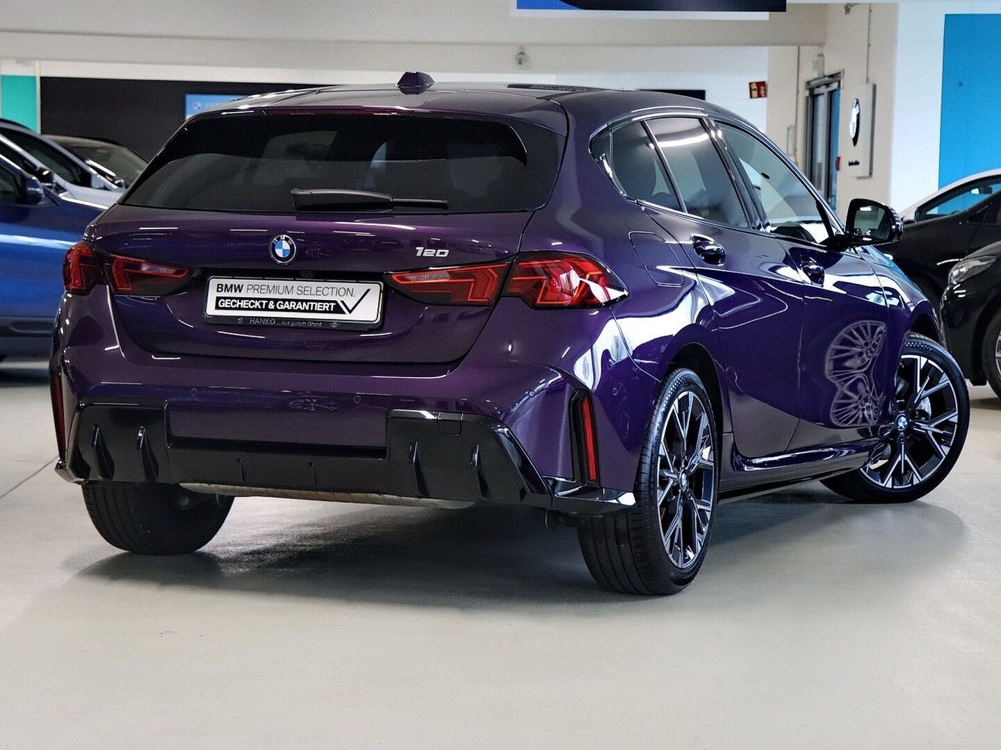BMW 120 M Sportpaket_Iconic Glow_Innovationspaket >> foto 3