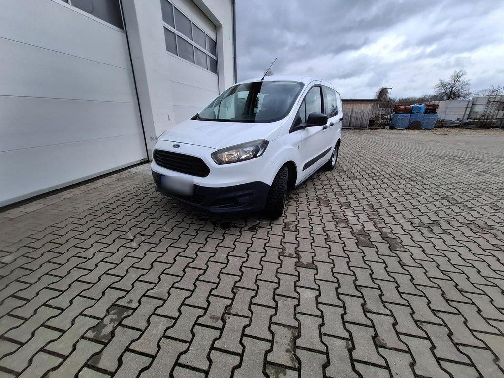 Ford Transit Courier