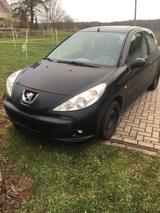 Peugeot 206 + Basis-DIESEL/50KW/Tüv 07/27/AHK/1,4- - Peugeot 206 mit Anhängerkupplung