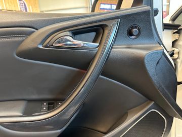 Opel Cascada*Sitz(Lenkrad)HZBelüftung*ACC*NAVI*SPORT