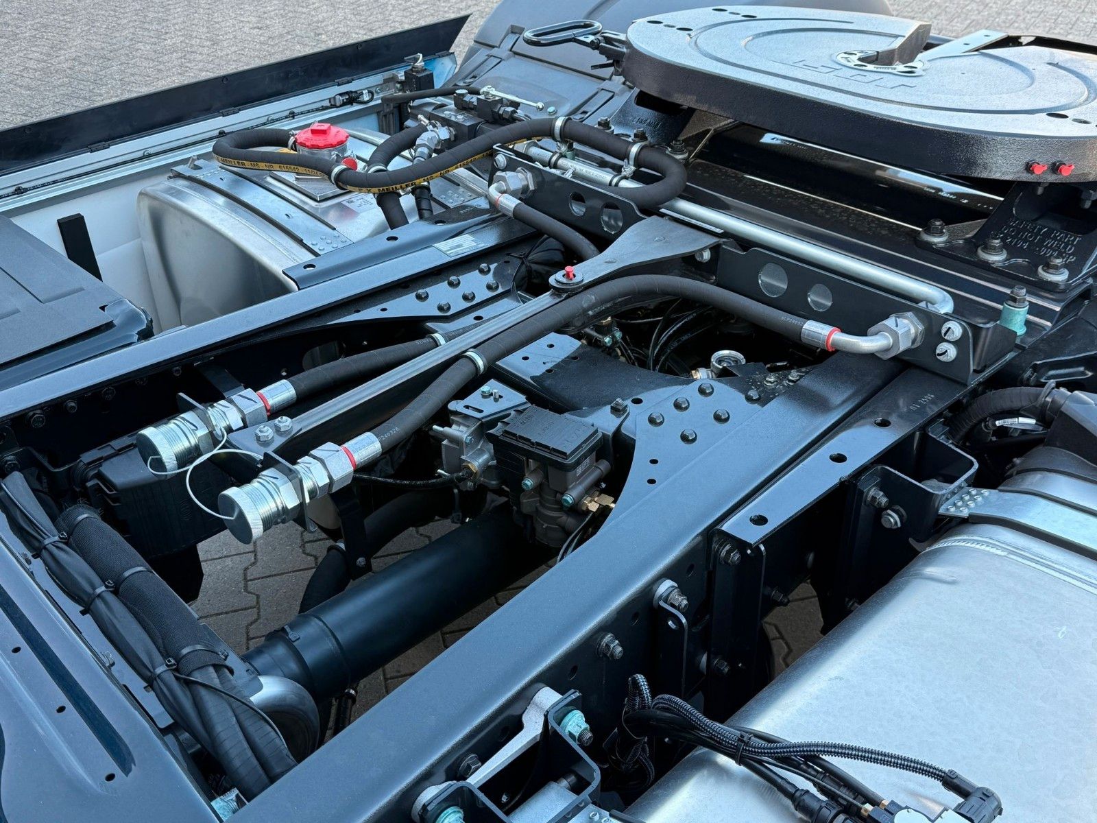 Fahrzeugabbildung MAN TGX 18.520 BL SA D30 Retarder Kipp-Hydr.