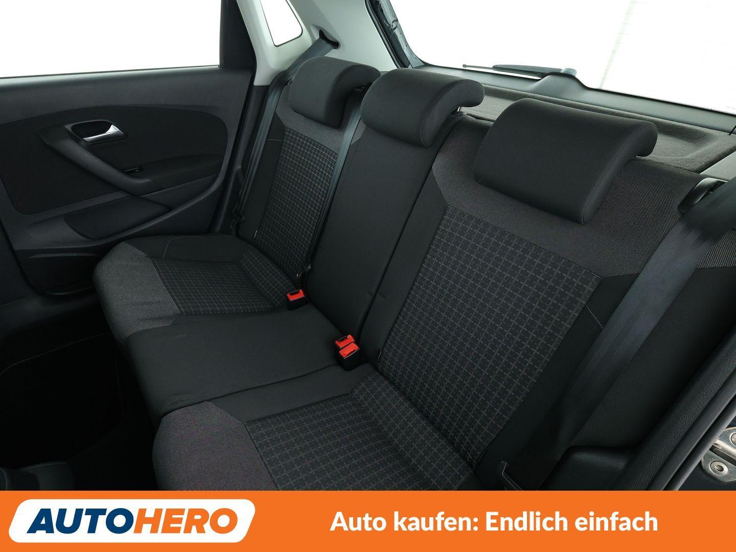 Volkswagen Polo 1.2 TSI Comfortline BlueMotion Tech *PDC*