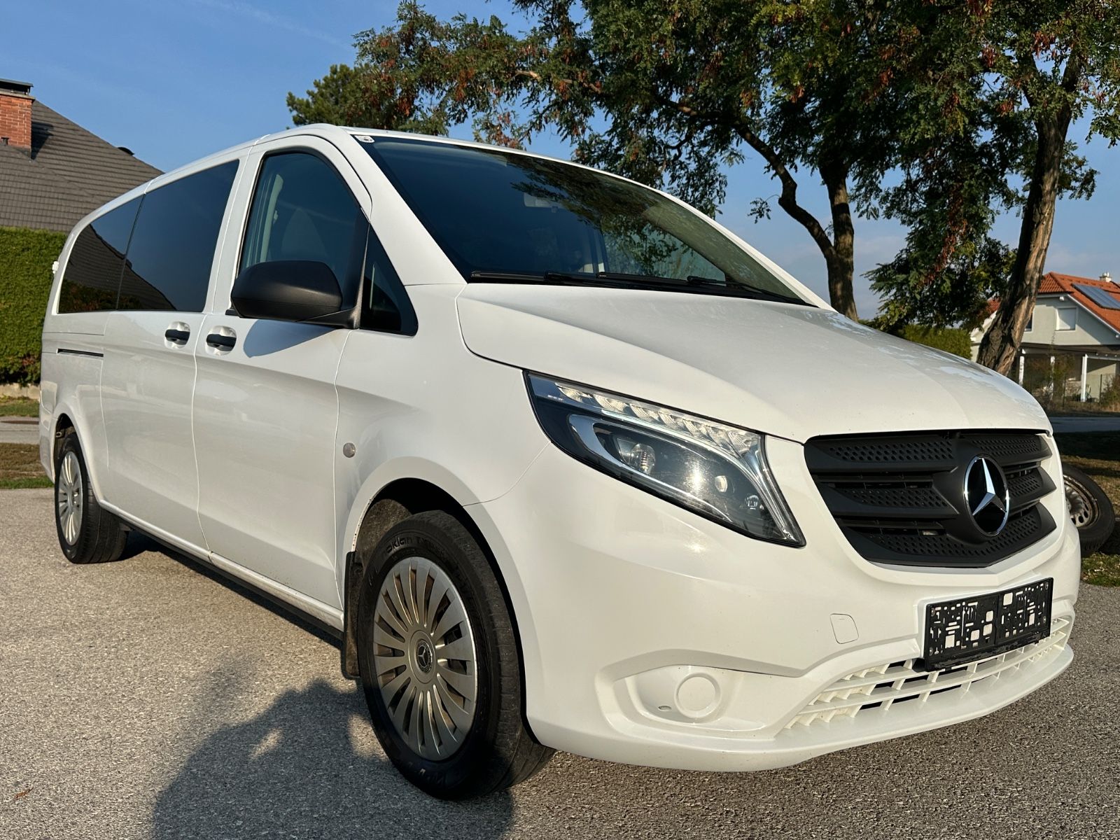 Mercedes-Benz Vito 116 CDI 4x4 Allrad 9 Sitze Extralang 1Hand