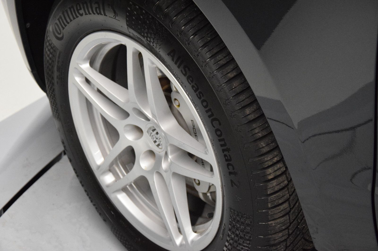 Fahrzeugabbildung Porsche Macan S Diesel 14-Wege Pano Bi-Xenon PASM Leder