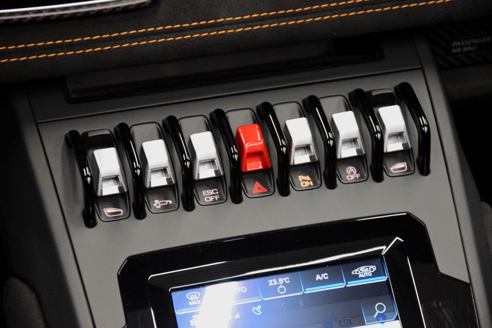 Fahrzeugabbildung Lamborghini Huracán EVO Spyder Carbon Lift Approved +Service