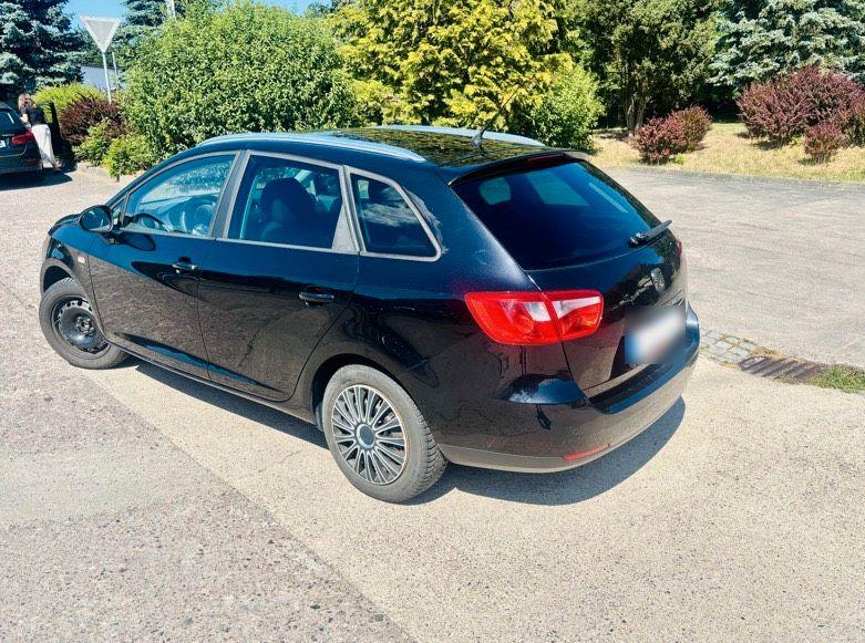Seat Ibiza 2012 — interior
