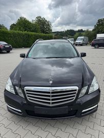 Mercedes E 220 - 7