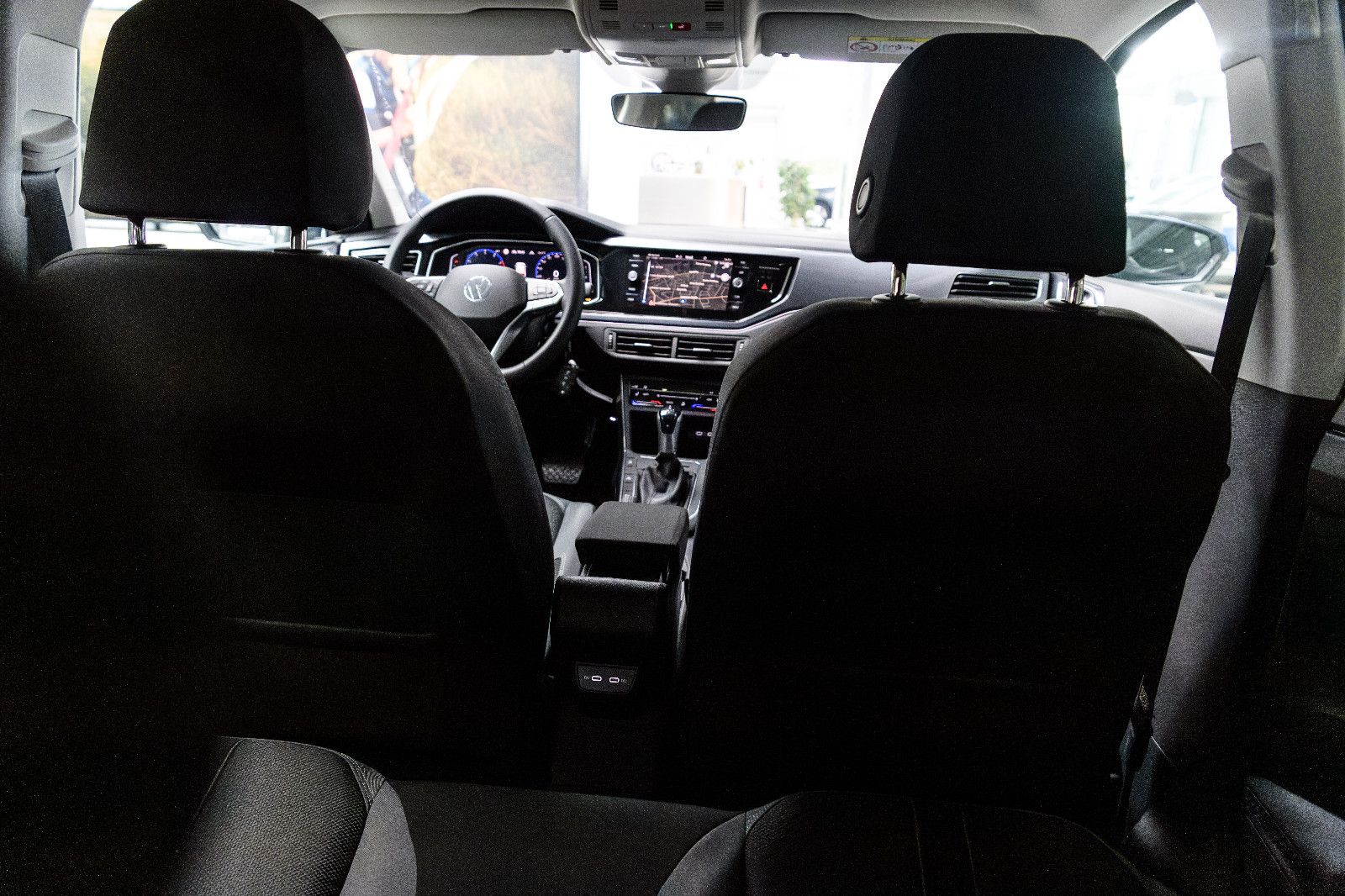 Fahrzeugabbildung Volkswagen Polo Style 1.0l TSI +DSG + Navi + IQ Drive