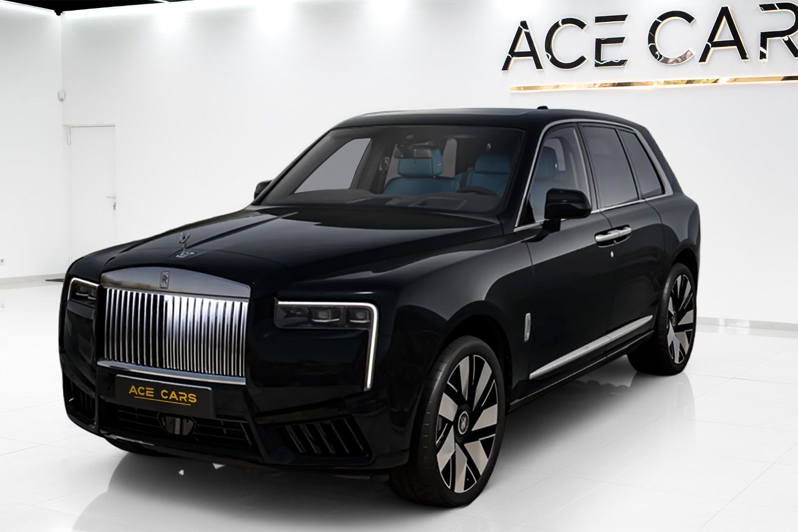 Rolls-Royce Cullinan MY27  5 seats Fully loaded