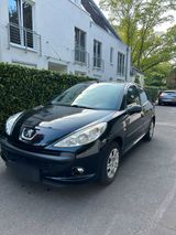 Peugeot 206+ - Peugeot 206 in Düsseldorf