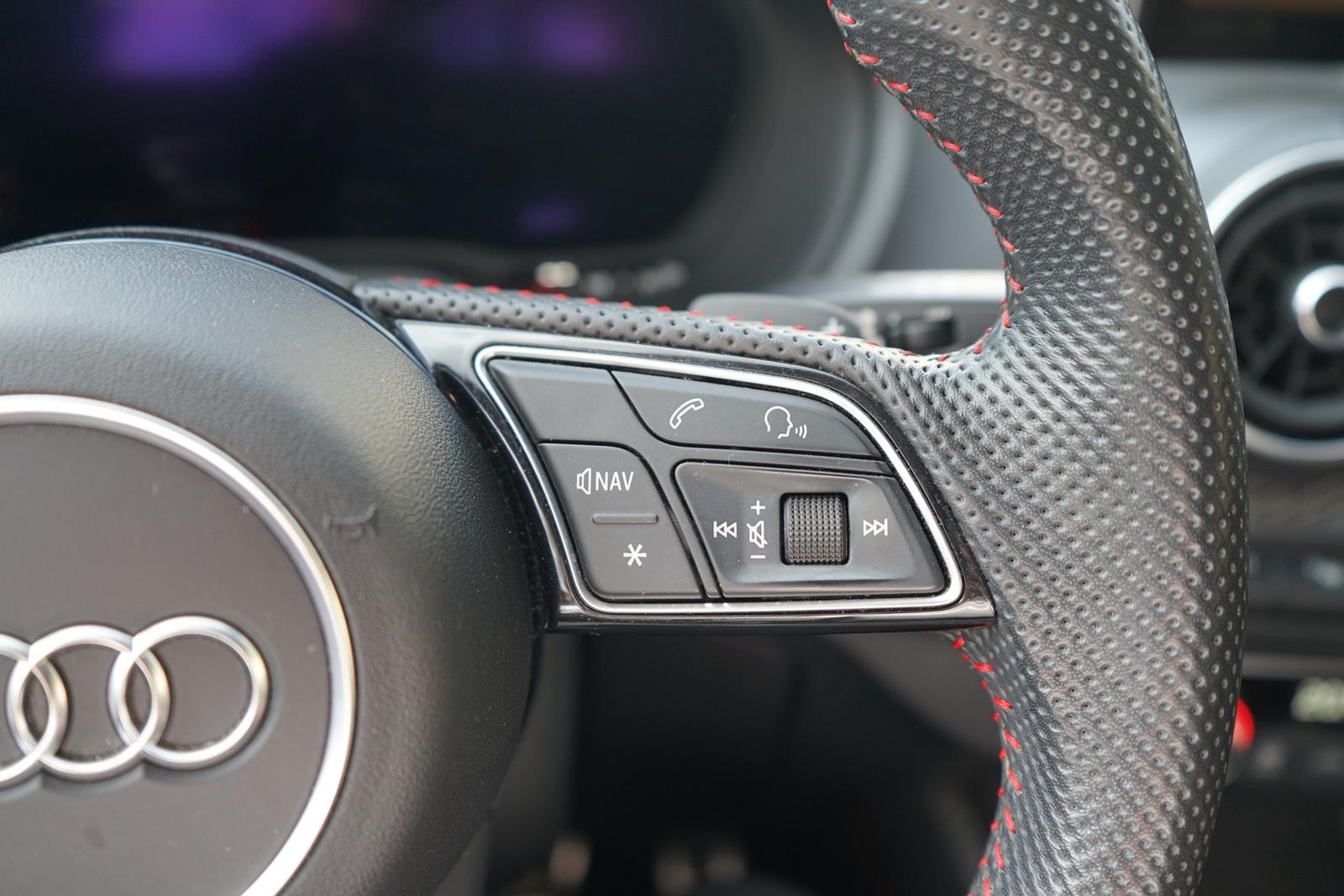 Audi SQ2 2.0 TFSI DSG quattro LED ACC Virtual Cockpit