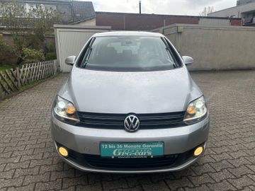 Volkswagen Golf - 2