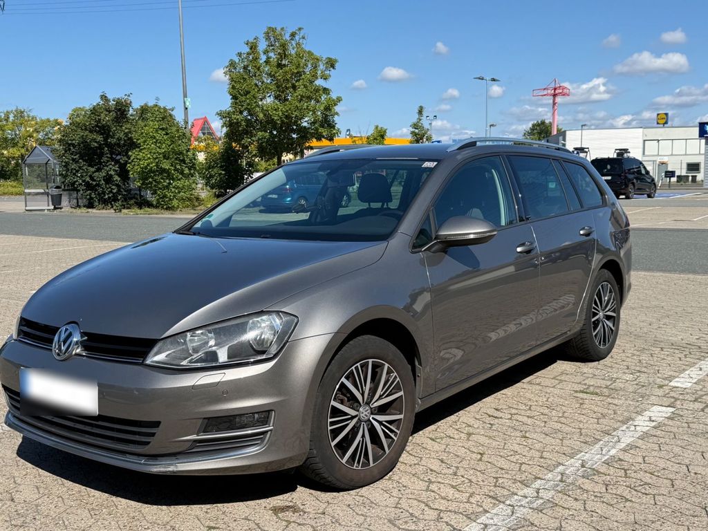 Image of Volkswagen Golf