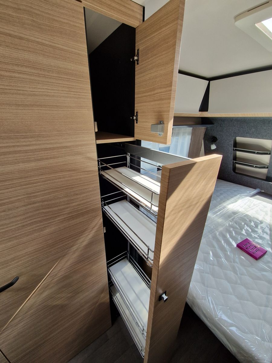 Fahrzeugabbildung Hobby Maxia 585 UL 2.000kg, Fußbodenerwärmung, uvm...