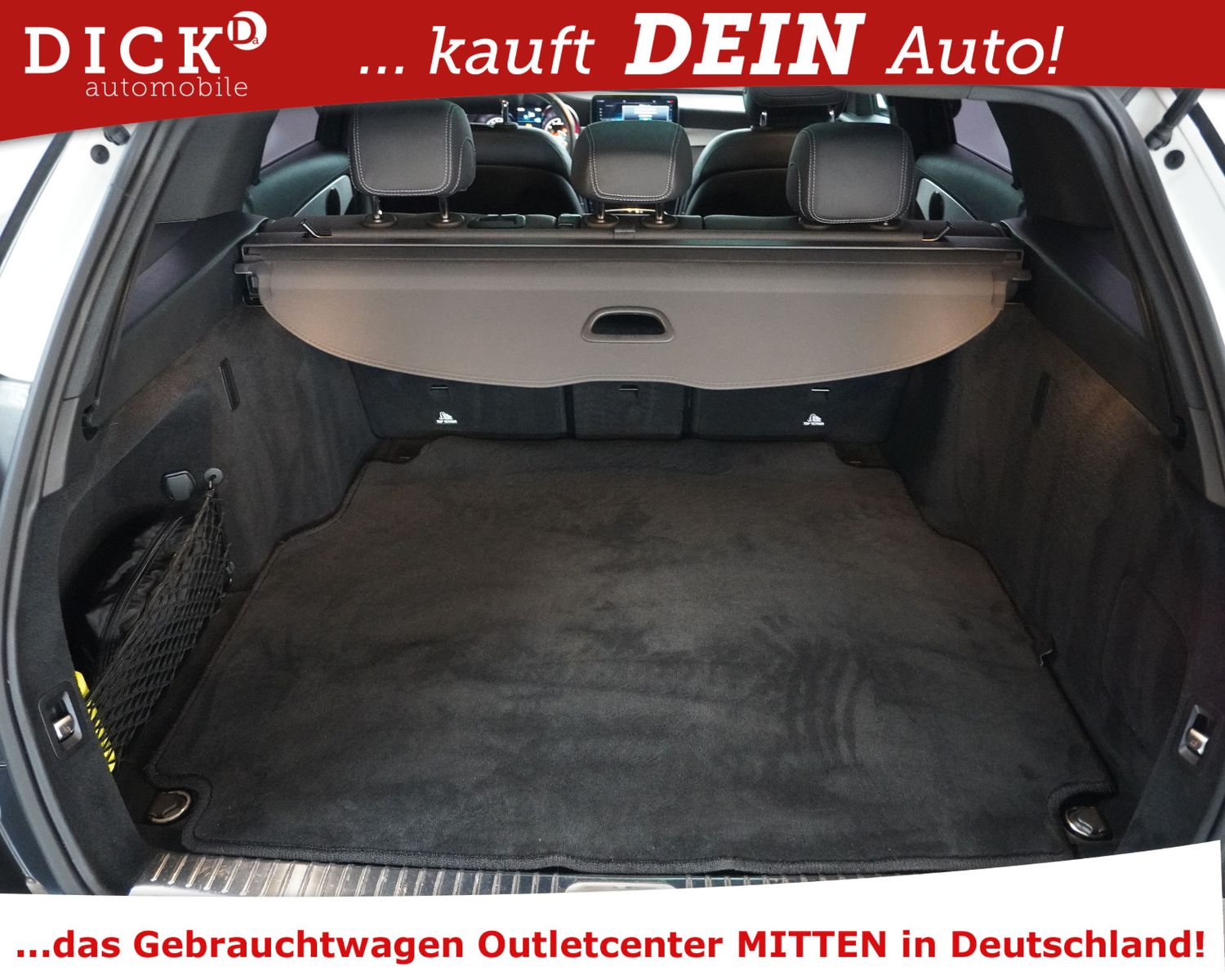 Fahrzeugabbildung Mercedes-Benz C63 AMG >CARBON+PANO+MEMO+KAM+MULTIB+NAPPA+COMAN
