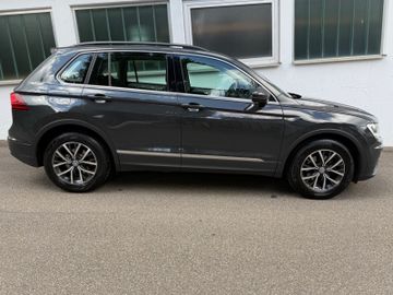 Volkswagen Tiguan - 8