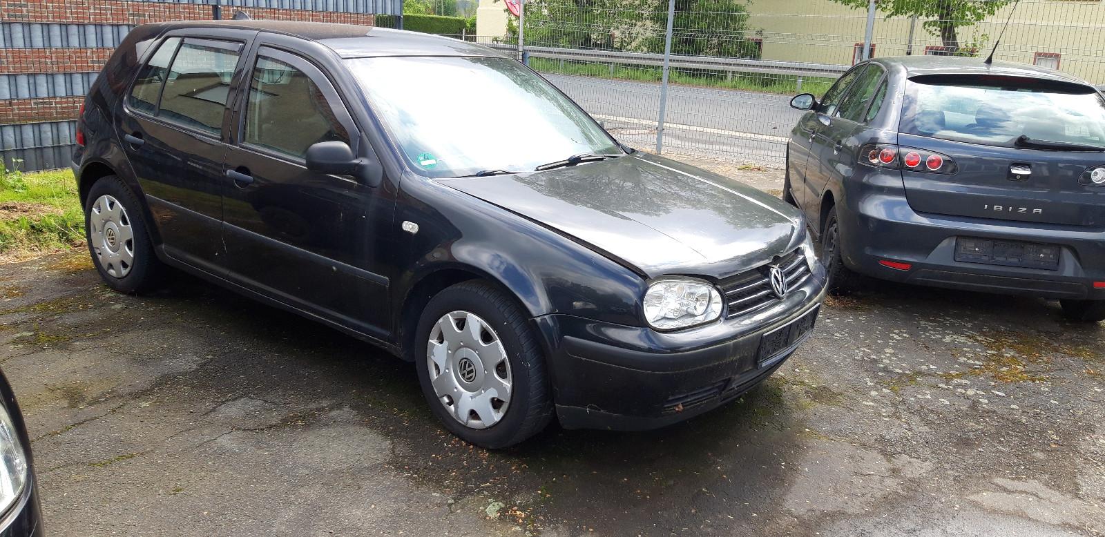 Volkswagen Golf 1.6 Auto Trendline