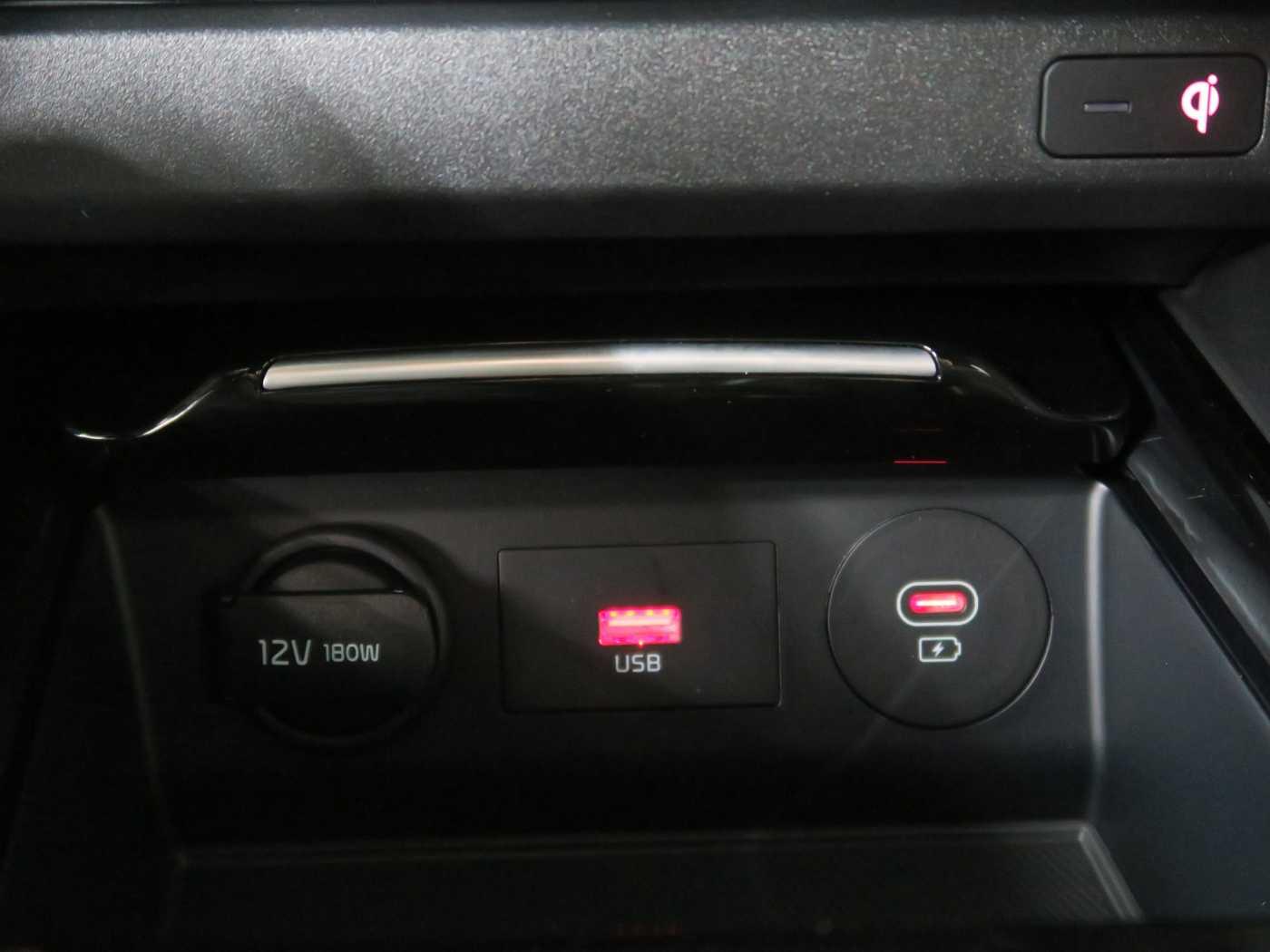 Kia Ceed Sportswagon 1.5 T-GDI ISG DCT7 OPF GT Line