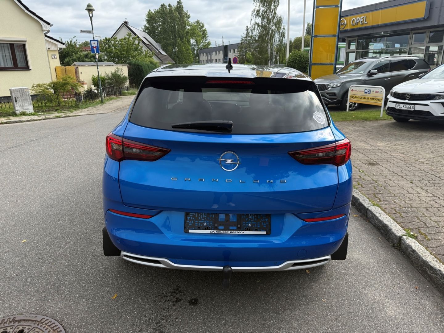 Fahrzeugabbildung Opel Grandland 1.2 Elegance SHZ+LHZ+Kamera+AHK