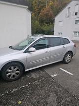 Renault 3500 euro 1.5 disel euro v - gebrauchte Renault Laguna aus dem Jahr 2010