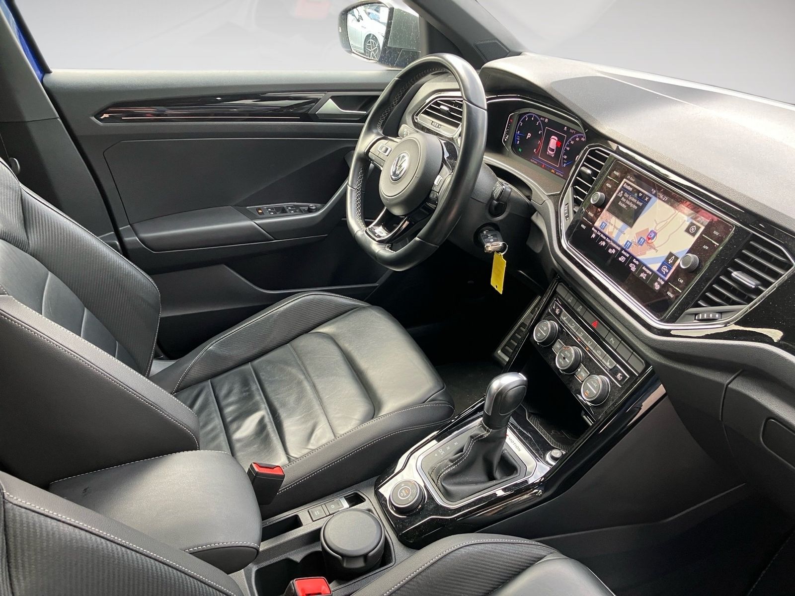 Volkswagen T-Roc - Bild 8