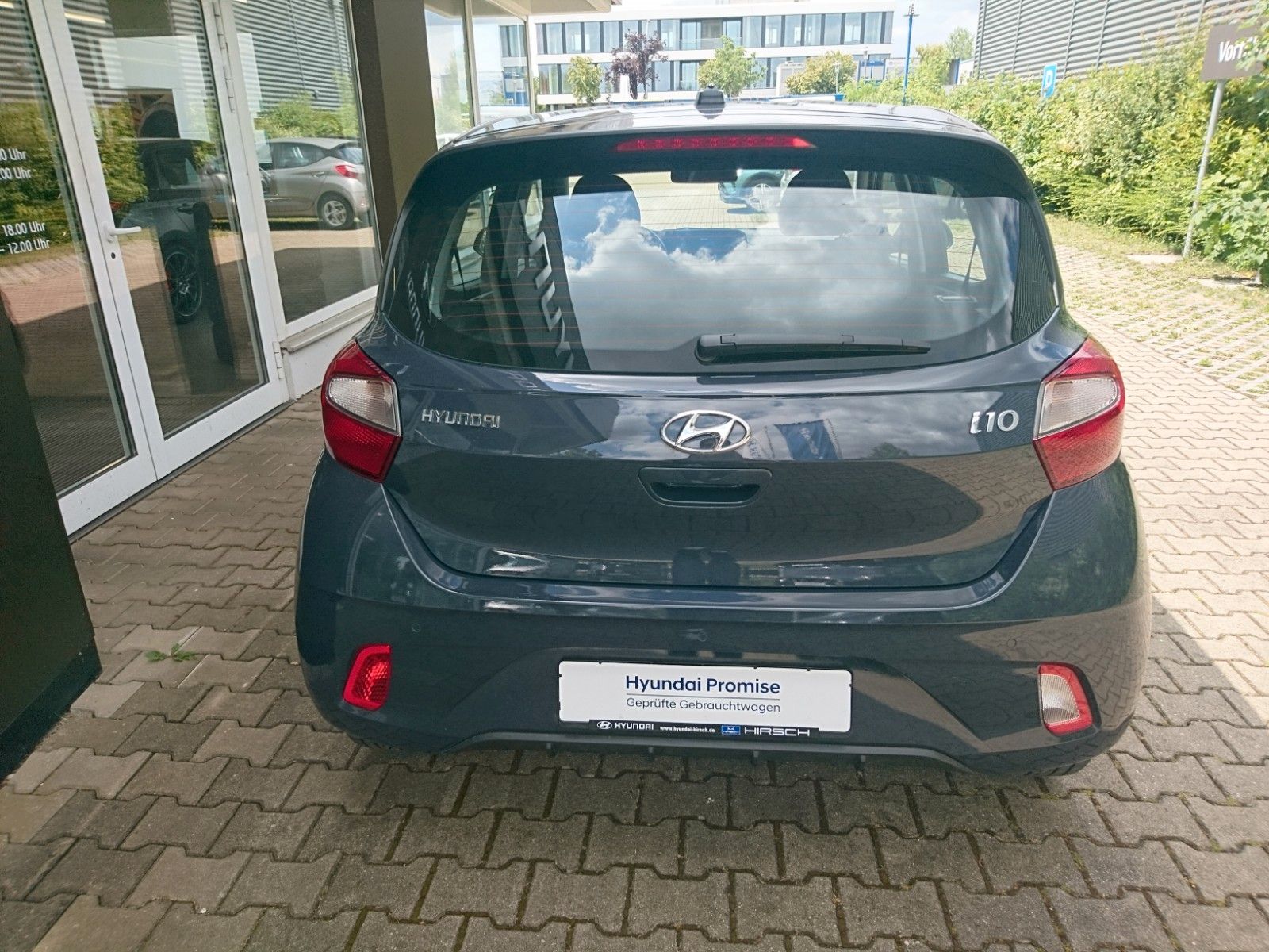 Fahrzeugabbildung Hyundai NEW  i10 1.0 SELECT  SHZ PDC Lenkradhzg