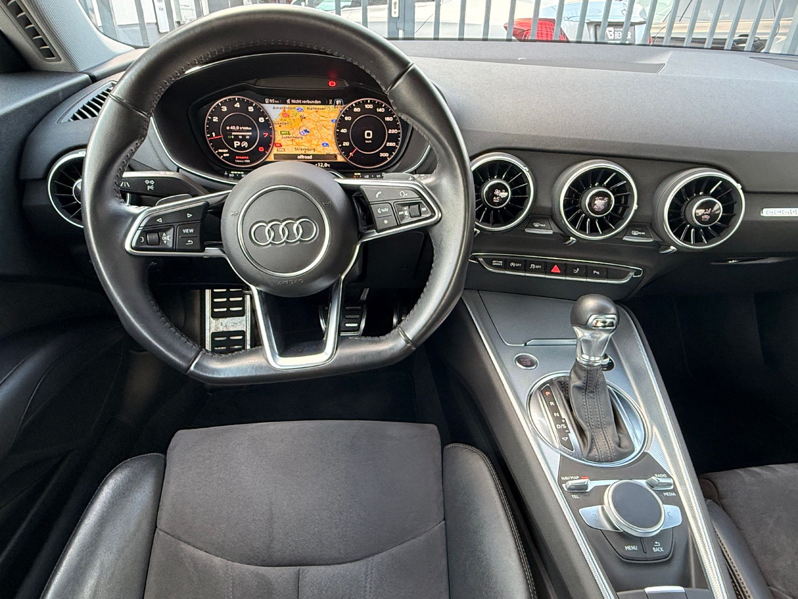 Fahrzeugabbildung Audi TT Coupe 2.0 TFSI Quattro /AUTOMATIK/NAVI/ALCANT