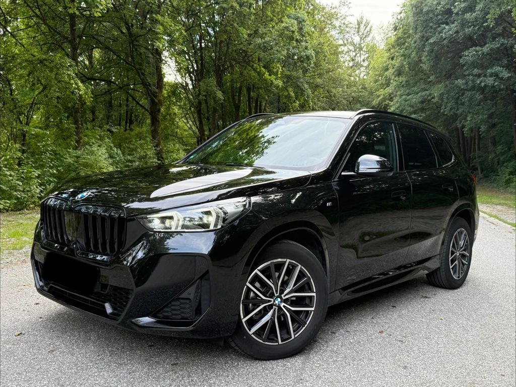 Image of BMW X1