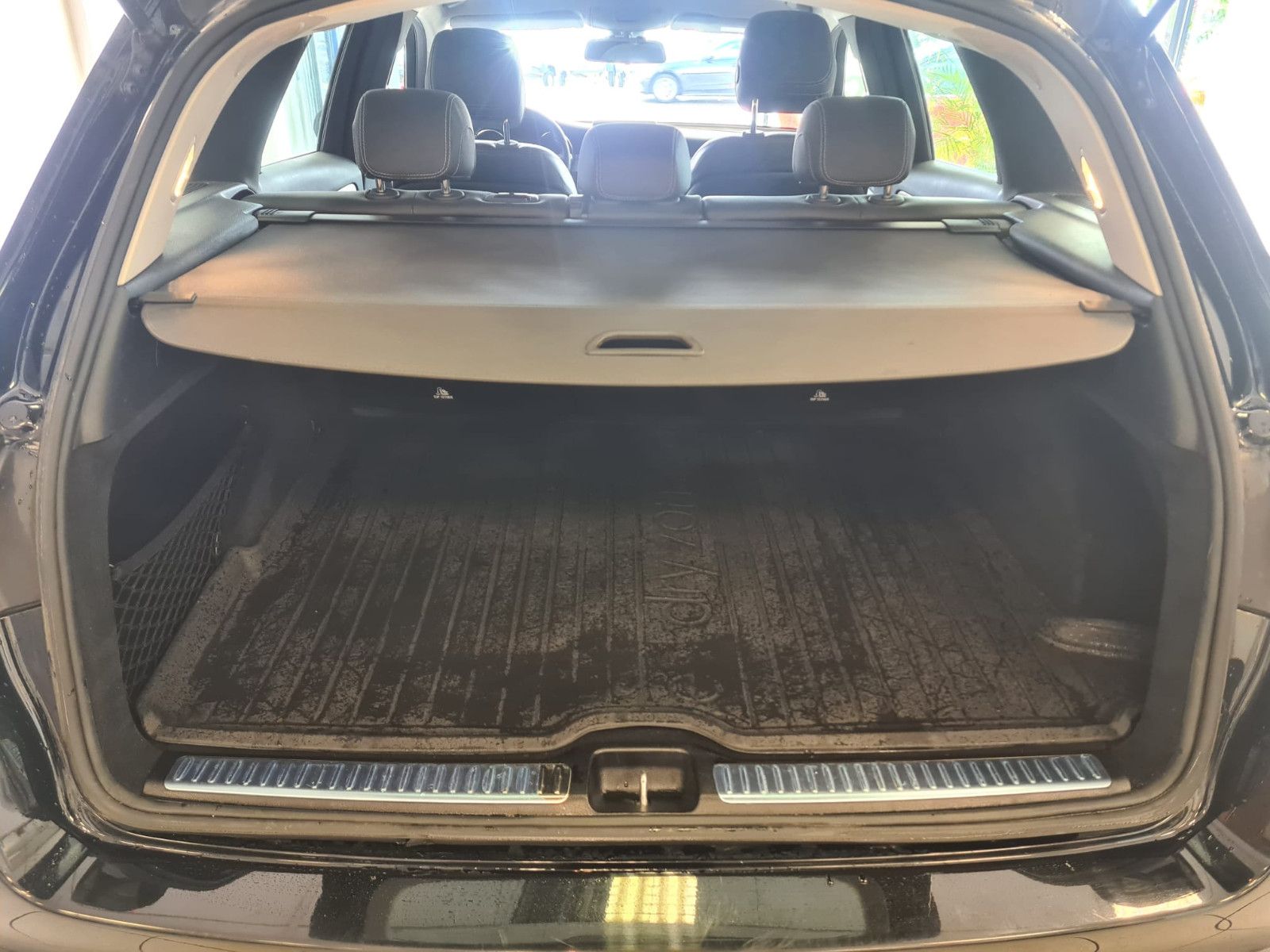 Fahrzeugabbildung Mercedes-Benz GLC 220 4Matic/LEDER/NAVI/SCHECKHEFT