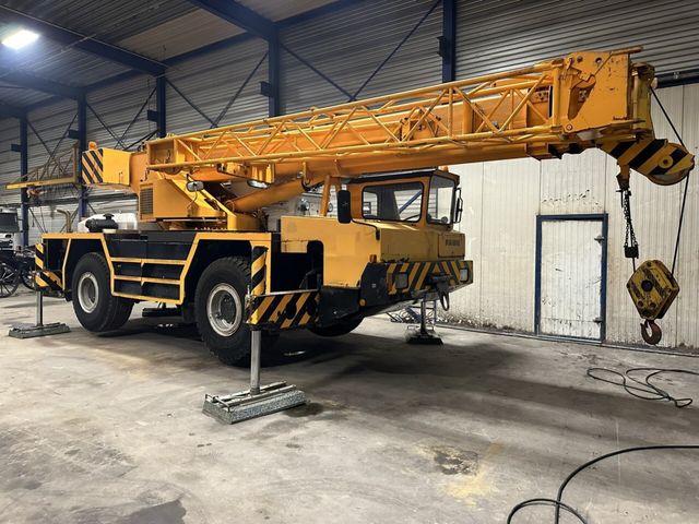 Faun RTF 30-2 - 4x4 + JIB - 36m - 30T - Belgian machi