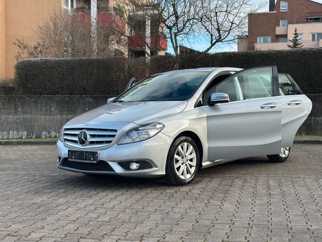 Mercedes-Benz B 180 B -Klasse B 180 Navi/Park-Assistent/Top