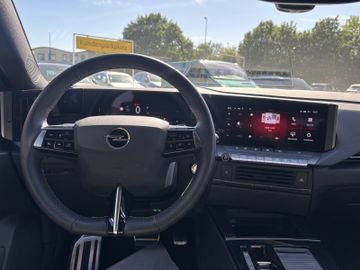 Bild 12 Opel Astra GS AT8/NAVI/SHZ+LHZ/PDC vo+hi+360Cam